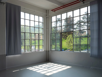 FERROFINESTRA - Metal thermal break window by Capoferri Serramenti - view 2